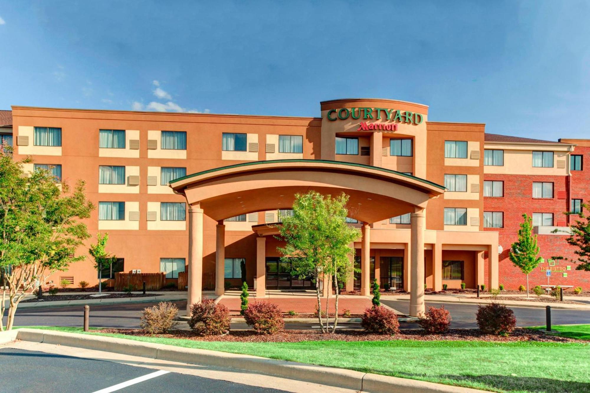 Courtyard By Marriott Anniston Oxford Hotel Buitenkant foto